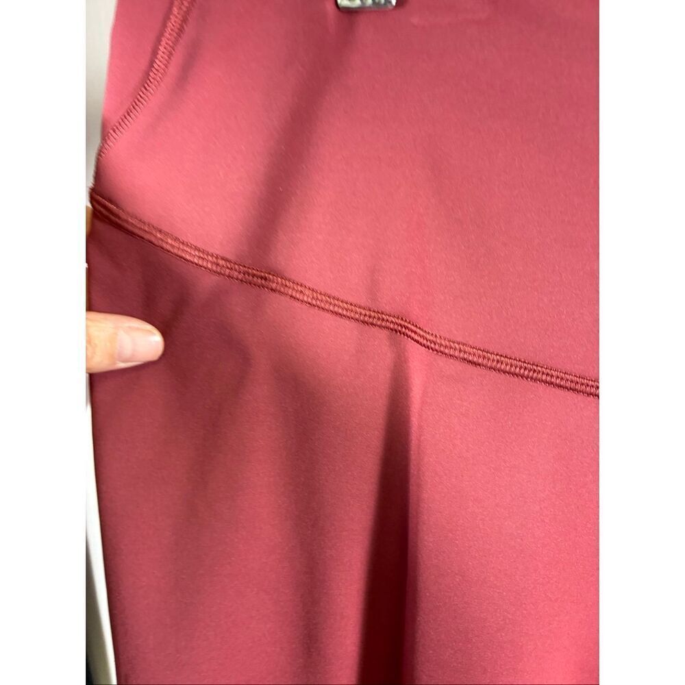 Lululemon High Rise Leggings in Maroon Size 20 - Picture 2 of 8